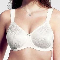 Triumph Essential Minimizer WX Beha - Vanille - Maat D90 -Lingerie-Dames-Badmode Winkel 550x550 87