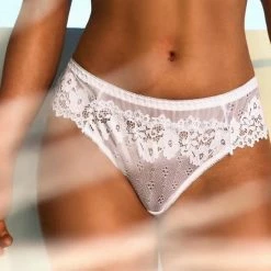 Merkloos Vrouw Kant Ondergoed - Zwart&Wit Strings - Gratis Vervoer- Kanten Lingerie - Transparante Thong Uitgehold - Maat L -Lingerie-Dames-Badmode Winkel 550x550 98