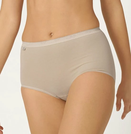Sloggi Basic+ Dames Maxi Slip - Huidskleur - Maat 52 1 Sloggi Basic+ Dames Maxi Slip - Huidskleur - Maat 52