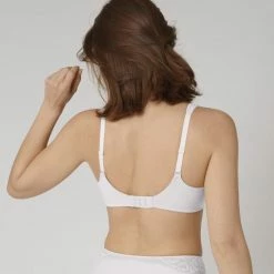 Triumph Modern Lace+Cotton W Vrouwen Beha - WHITE - Maat F75 -Lingerie-Dames-Badmode Winkel 550x575 1
