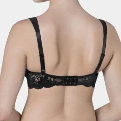 Triumph Essential Minimizer WX Beha - Zwart - Maat C90 -Lingerie-Dames-Badmode Winkel 550x611 29