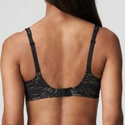 PrimaDonna Twist Palermo Voorgevormde Beugel Bh 0242090 Zwart - Maat 75E 6 PrimaDonna Twist Palermo Voorgevormde Beugel Bh 0242090 Zwart - Maat 75E -Lingerie-Dames-Badmode Winkel 550x614 5