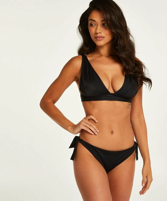 Hunkemöller Dames Badmode Triangle Bikinitop Luxe - Zwart - Maat M 6 Hunkemöller Dames Badmode Triangle Bikinitop Luxe - Zwart - Maat M - Afbeelding 6