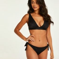 Hunkemöller Dames Badmode Triangle Bikinitop Luxe - Zwart - Maat XL -Lingerie-Dames-Badmode Winkel 550x660 321