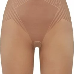 Spanx Thinstincts 2.0 Mid Thigh Short | Kleur Café Au Lait (Dark Nude) I Maat S -Lingerie-Dames-Badmode Winkel 550x699 4