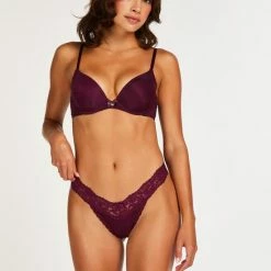 Hunkemöller Dames Lingerie Voorgevormde Beugel Bh Plunge - Paars - Maat E80 -Lingerie-Dames-Badmode Winkel 550x712 2