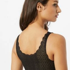 MAGIC Bodyfashion Dream Bra Lace - Zwart - Maat XXL -Lingerie-Dames-Badmode Winkel 550x745 1