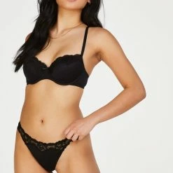 Hunkemöller Voorgevormde Beugel Bh Secret Lace - Maat C85 -Lingerie-Dames-Badmode Winkel 550x810 4